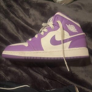Nike Kids Purple and White Sneakers